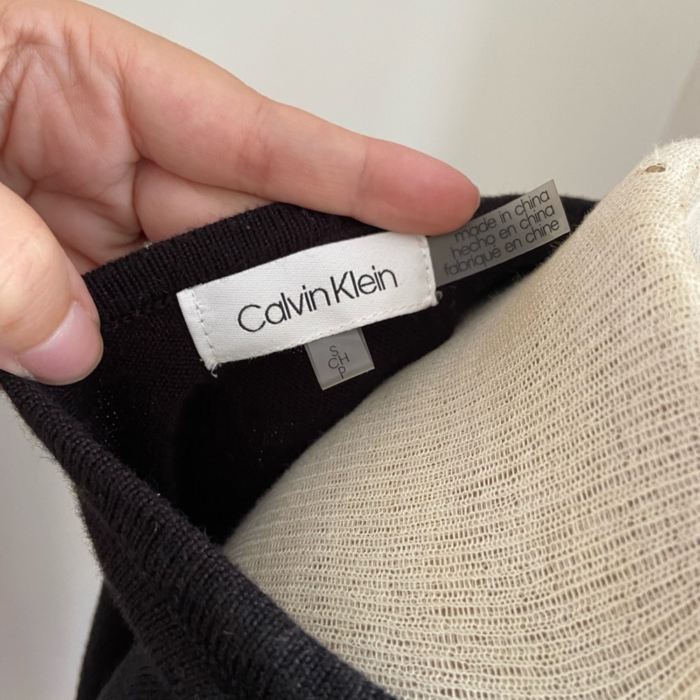 Calvin Klein Color Block Sweater - Picture 6 of 7